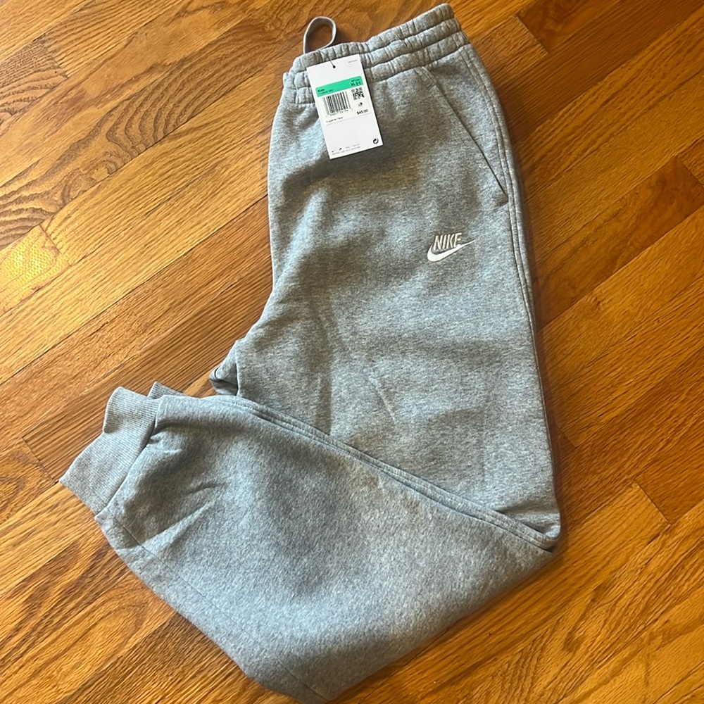 Nike Kids XL+ Gray Jogger Sweatpants